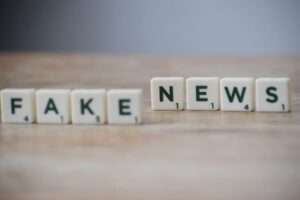 Como se proteger de golpes das fake news 