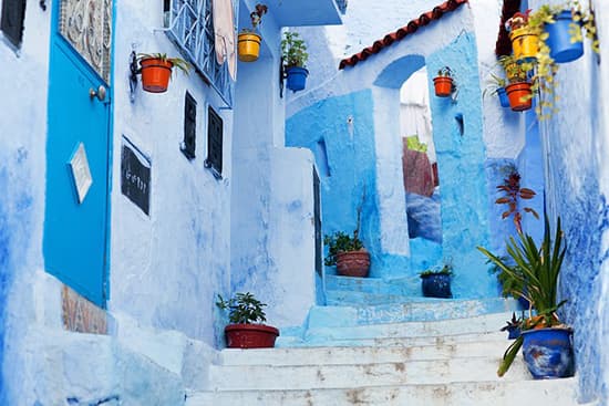 Chefchaouen está entre os 10 lugares mais coloridos do mundo