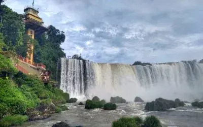 Roteiros de serra e clima ameno
